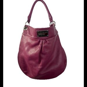 Marc by Marc Jacobs Classic
Q Hillier Hobo Bag